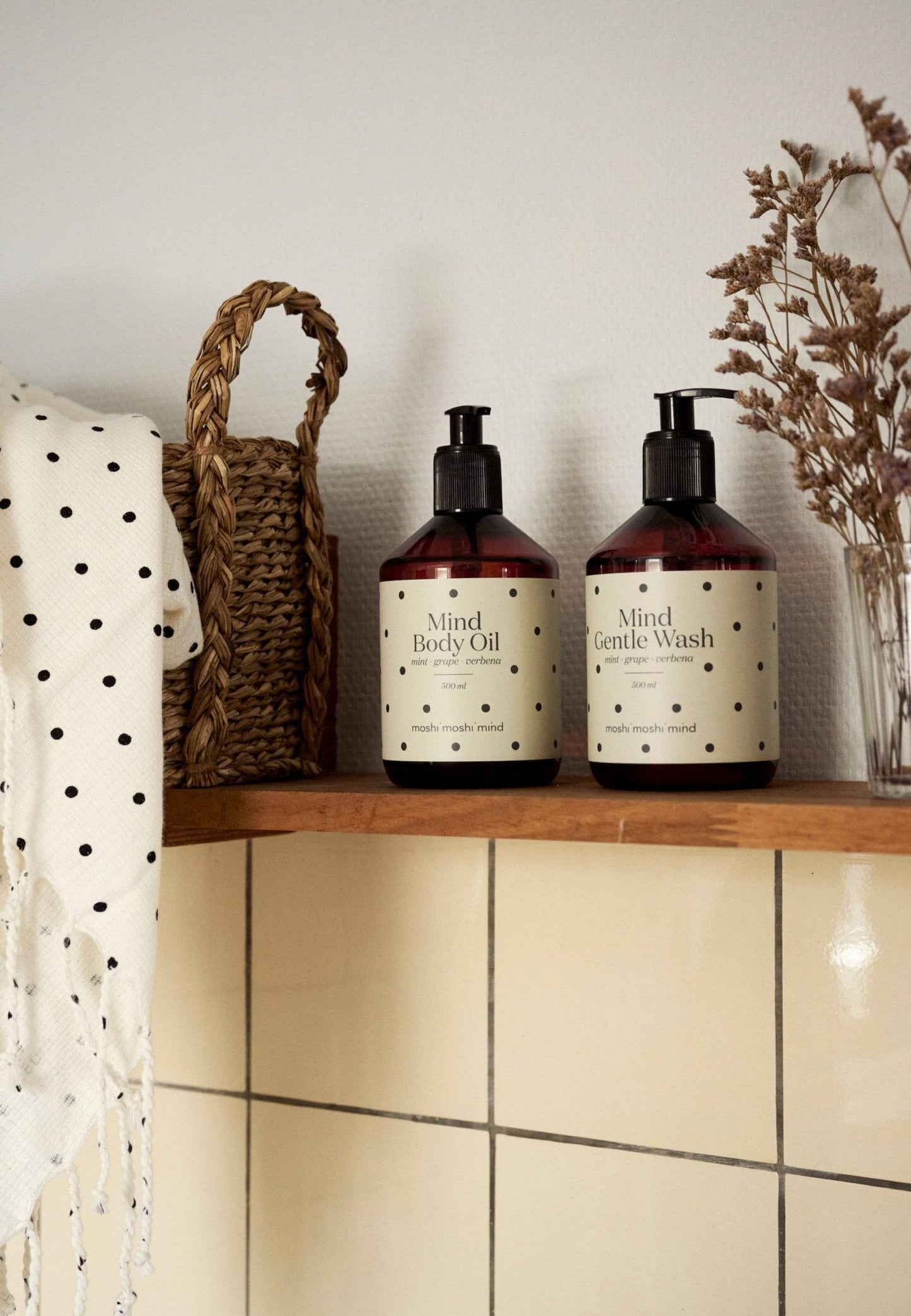 Body Oil med doft av druva, verbena och mynta